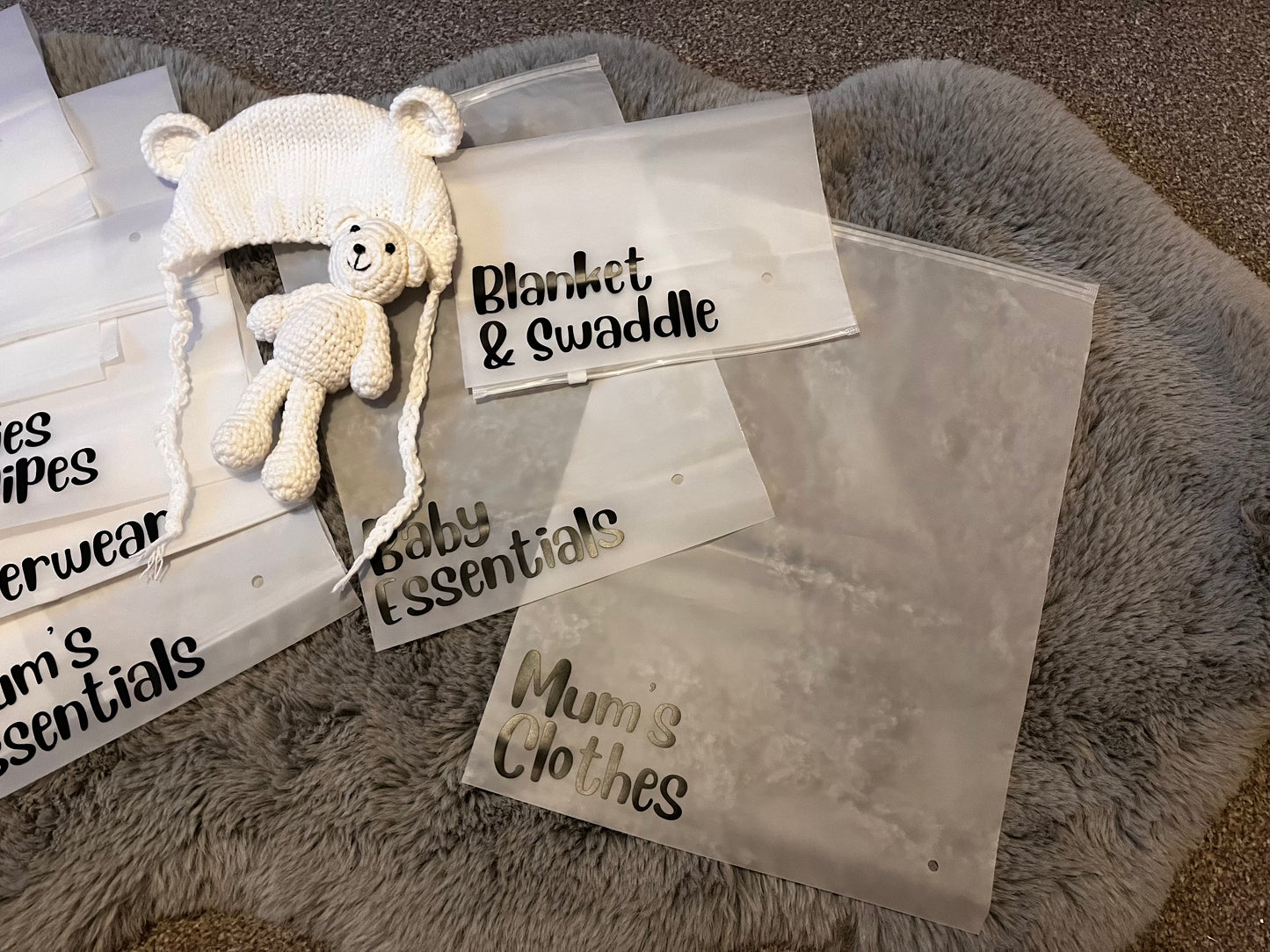 Trendy Birthing Partner Bag: Hospital Bag Organization Kit with 15 Labels.