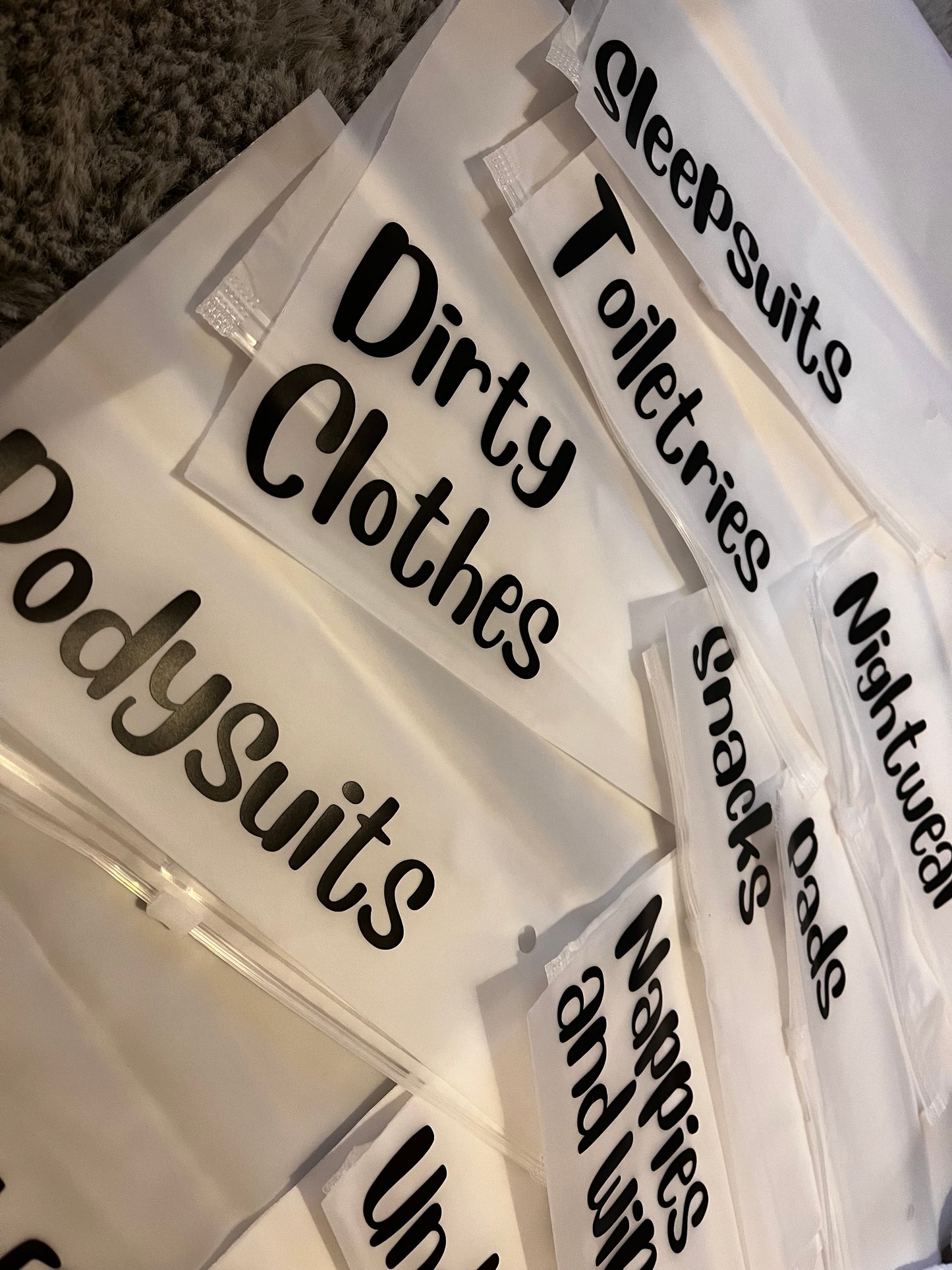 Trendy Birthing Partner Bag: Hospital Bag Organization Kit with 15 Labels.